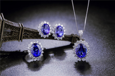 加盟珠寶店要多少錢 有哪些優(yōu)勢